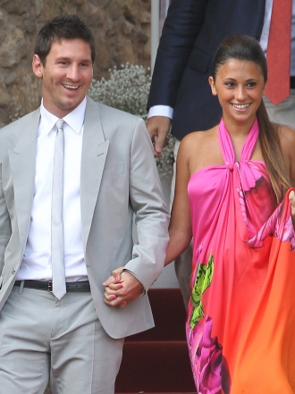 La novia de Messi VS la mujer de Robben: el Holanda Argentina más sensual