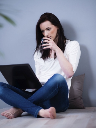 Cómo Twitter y Facebook pueden acabar con tu autoestima