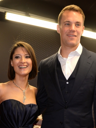 Manuel Neuer no es gay: así es la esposa del portero de Alemania