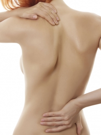 Dolor en el centro de la espalda: causas y tratamiento