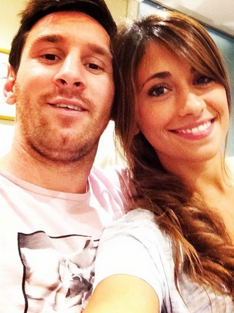 Leo Messi y su novia, Antonella Roccuzzo, dos enamorados en Italia