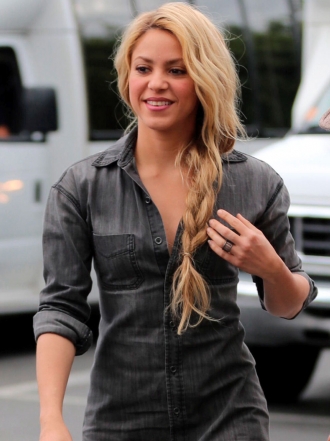 Sara Carbonero, Shakira... Moda y estilo de la mujer Acuario