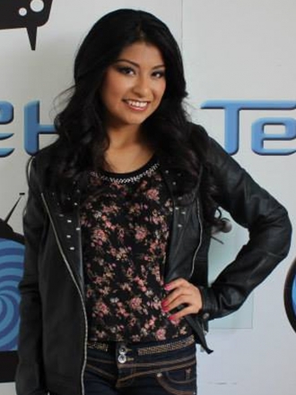 Wendy Sulca estrena libro ¿y novio?