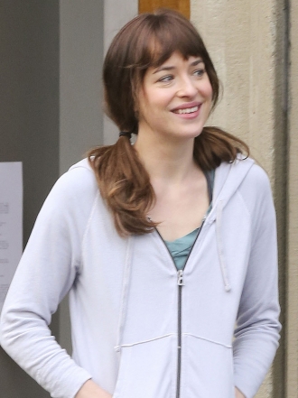 Demasiado sexo en '50 sombras de Grey' para la madre de Dakota Johnson