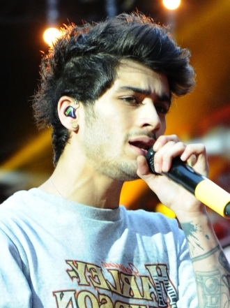 Zayn Malik, Selena Gomez o Justin Bieber: ¿Quién presumirá de iPhone 6 primero?