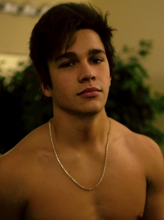 Austin Mahone, un cuerpazo en los MTV EMA 2014