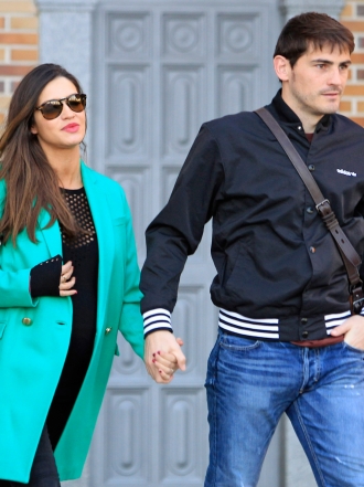 Sara Carbonero e Iker Casillas ceden su sitio a Keylor Navas y su esposa