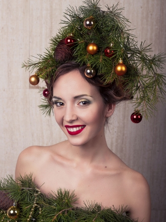 5 formas de atraer todas las miradas en Navidad: peinados navideños peculiares