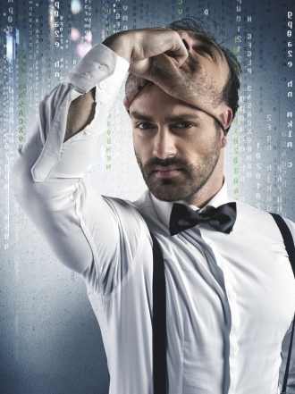 Mentiras comunes de los hombres en Internet