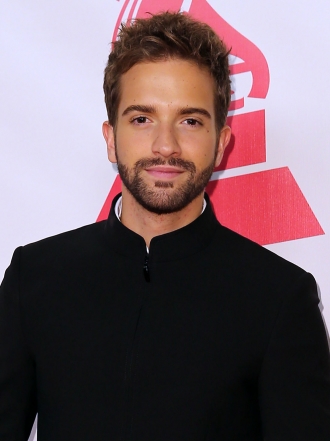 El reencuentro de Pablo Alborán y Ricky Martin en los Grammy Latinos