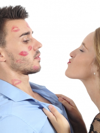 Mujeres y hombres: frases infalibles para espantar a un hombre