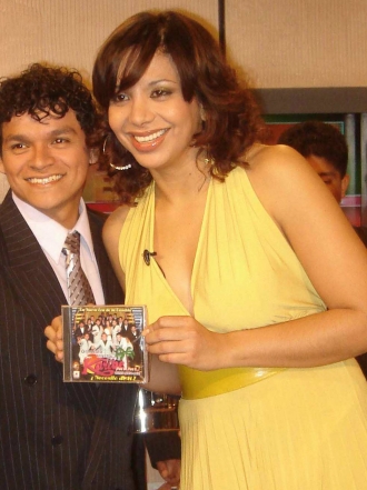 La escritora peruana Mónica Cabrejos presenta su tercer libro: 'Empoderadas'