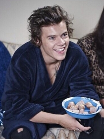 Harry Styles pasa de Taylor Swift, prefiere un ángel de Victoria's Secret