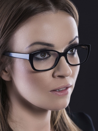 5 motivos para tener complejo por llevar gafas