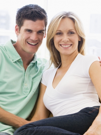 Mujeres y hombres: 5 buenas razones para salir con un hombre más joven que tú