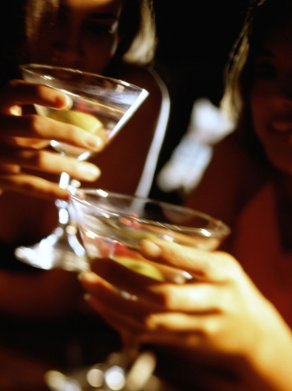 Relación del alcohol con las dietas detox