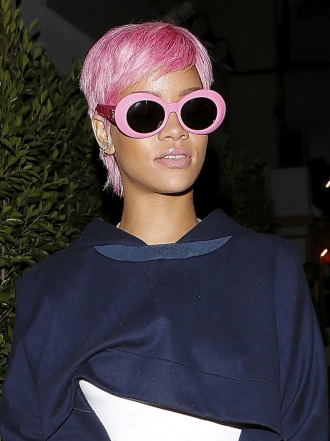 Rihanna: saca tu lado más atrevido con pelo de color