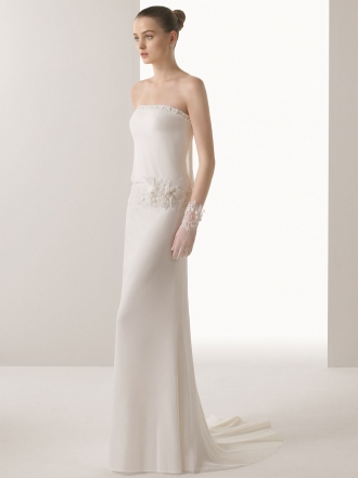 Vestidos de novia de Rosa Clará para una boda civil