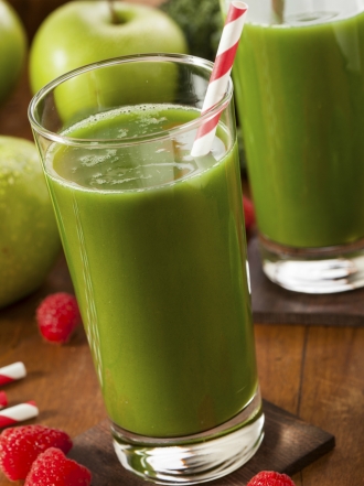 ¿Qué llevan los batidos verdes detox?