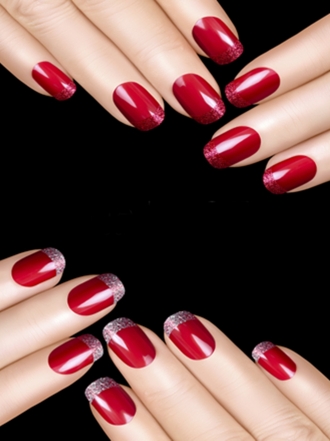 Manicura francesa para uñas de purpurina