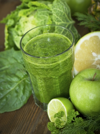 Cómo hacer un batido detox con pocos ingredientes