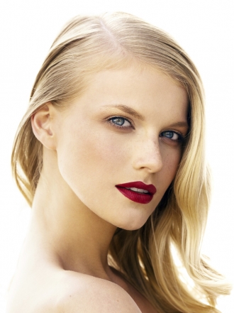 Cómo quitar las ojeras con poco maquillaje