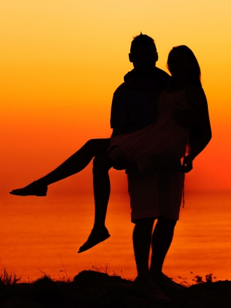 Cómo enamorar a un hombre Gallo según el horóscopo chino