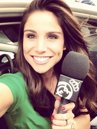 Lucía Villalón, orgullosa novia del astro blanco Chicharito