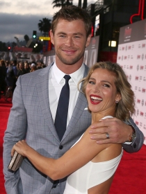 Chris Hemsworth, papá y actor con Elsa Pataky en Londres