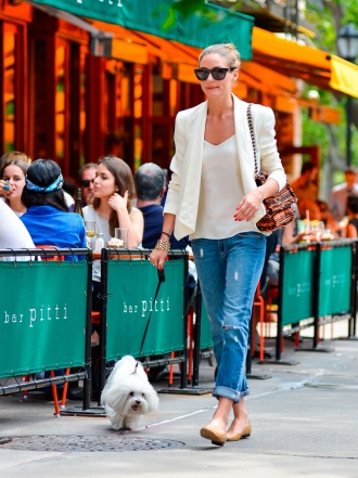 Perros de famosos: Olivia Palermo y su bichón maltés