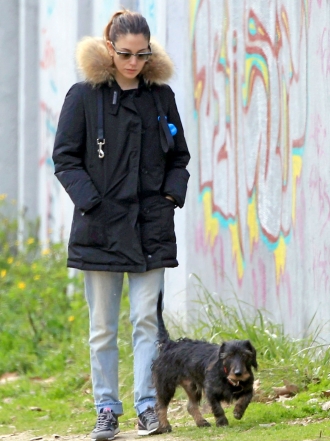 Perros de famosos: el teckel de Blanca Suárez