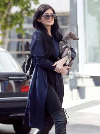 Perros de famosos: Kylie Jenner, enamorada de su galgo italiano