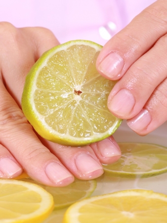 Qué hacer con las uñas que se rompen solas