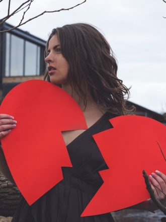 Cinco frases de amor para un corazón roto