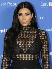 Kim Kardashian y Kylie Jenner encienden Cannes