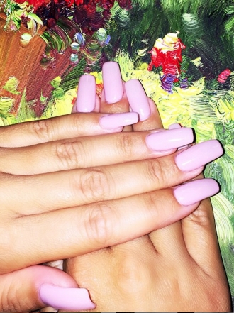 Tips para que los esmaltes duren más en uñas pintadas