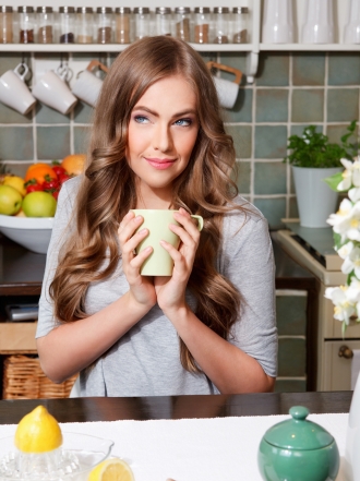 Qué alimentos nos hinchan en verano