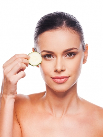 Qué características tienen las mujeres con ojeras