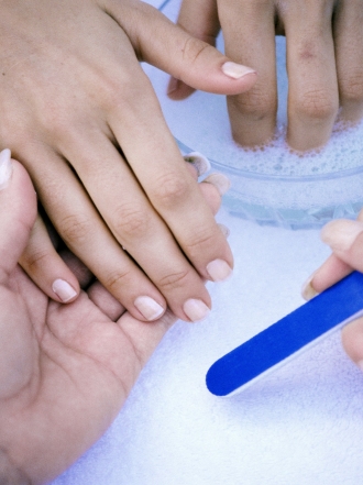 Cómo hacer unas uñas cuadradas