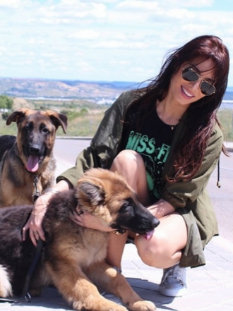 Perros de famosos: los Pastor Alemán de Pilar Rubio y Sergio Ramos