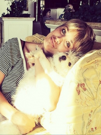 Perros de famosos: Ruby y los Pitbull de Kaley Cuoco