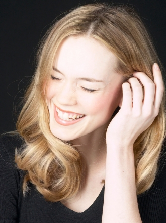 ¡Sonríe! El buen significado de soñar con reírse