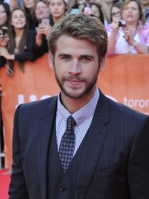 Un sexy Liam Hemsworth, la esencia de Los juegos del hambre