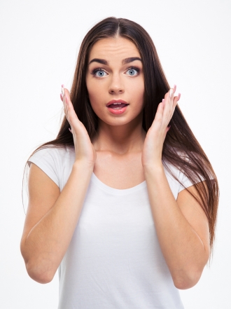 Tus secretos al aire cuando sueñas con una redada policial