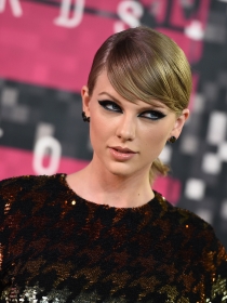 Taylor Swift supera a Kim y Beyoncé: 50 millones en Instagram