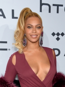 Beyoncé saca su lado más sexy y hot para Tidal y Jay- Z