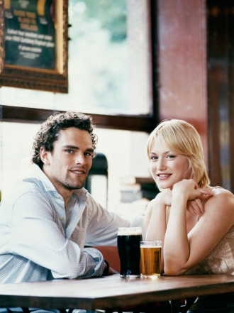 Conocer a alguien por Internet: triunfa en la primera cita