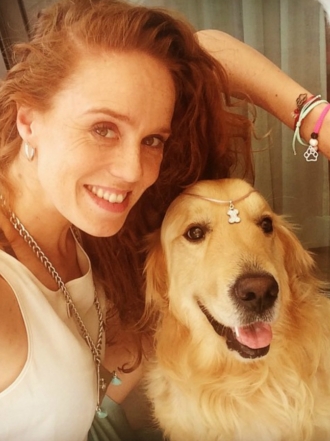 Perros de famosos: Momo, el Golden Retriever de María Castro