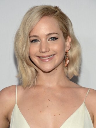 Arregla tu melena midi en 5 minutos a lo Jennifer Lawrence