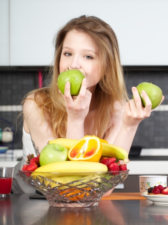Cómo conseguir bajar de peso y no caer en la comida basura